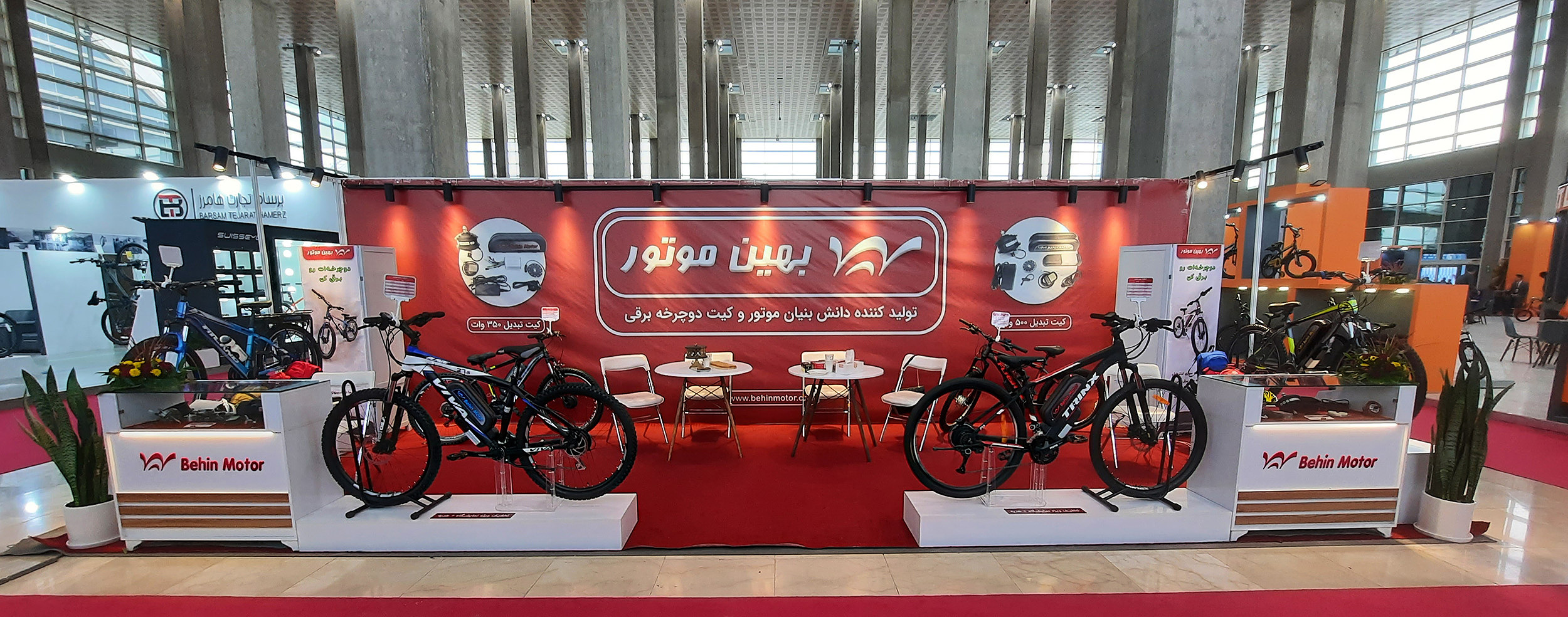 دوچرخه های شارژی بهین موتور در نمایشگاه سایکل شو
