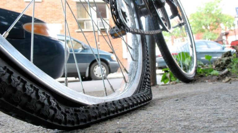 پنچرگیری دوچرخه