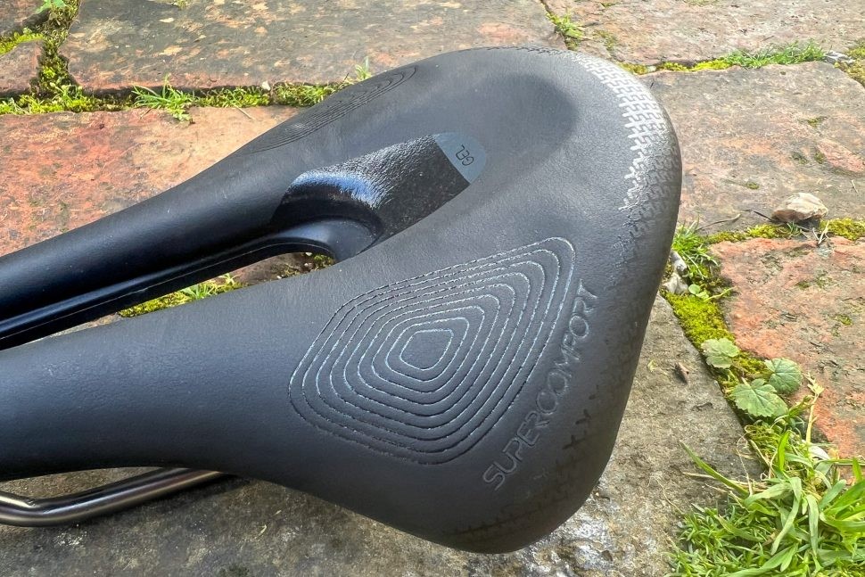 زین مخصوص دوچرخه بانوان