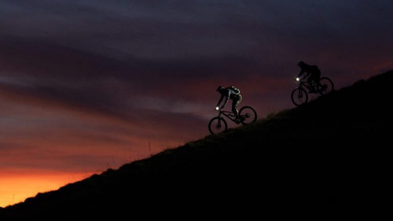 نکات دوچرخه سواری در شب