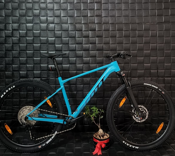 دوچرخه اسکات